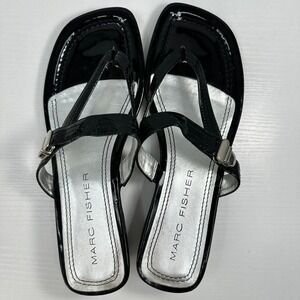 Marc Fisher Black Patent Thong‎ Sandals 9.5 Low Wedge Heel Slip-On Comfort